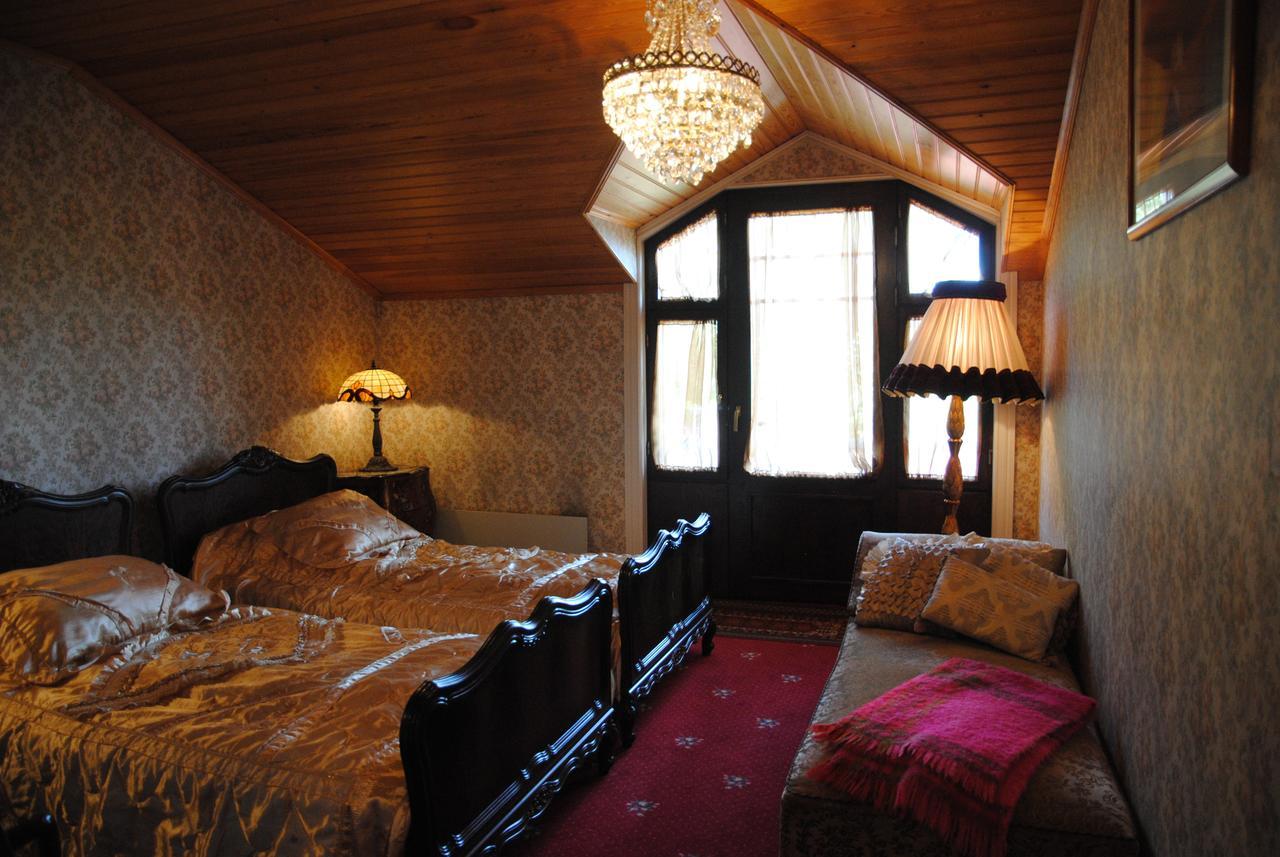 Hotel Villa Antonius Naantali Extérieur photo