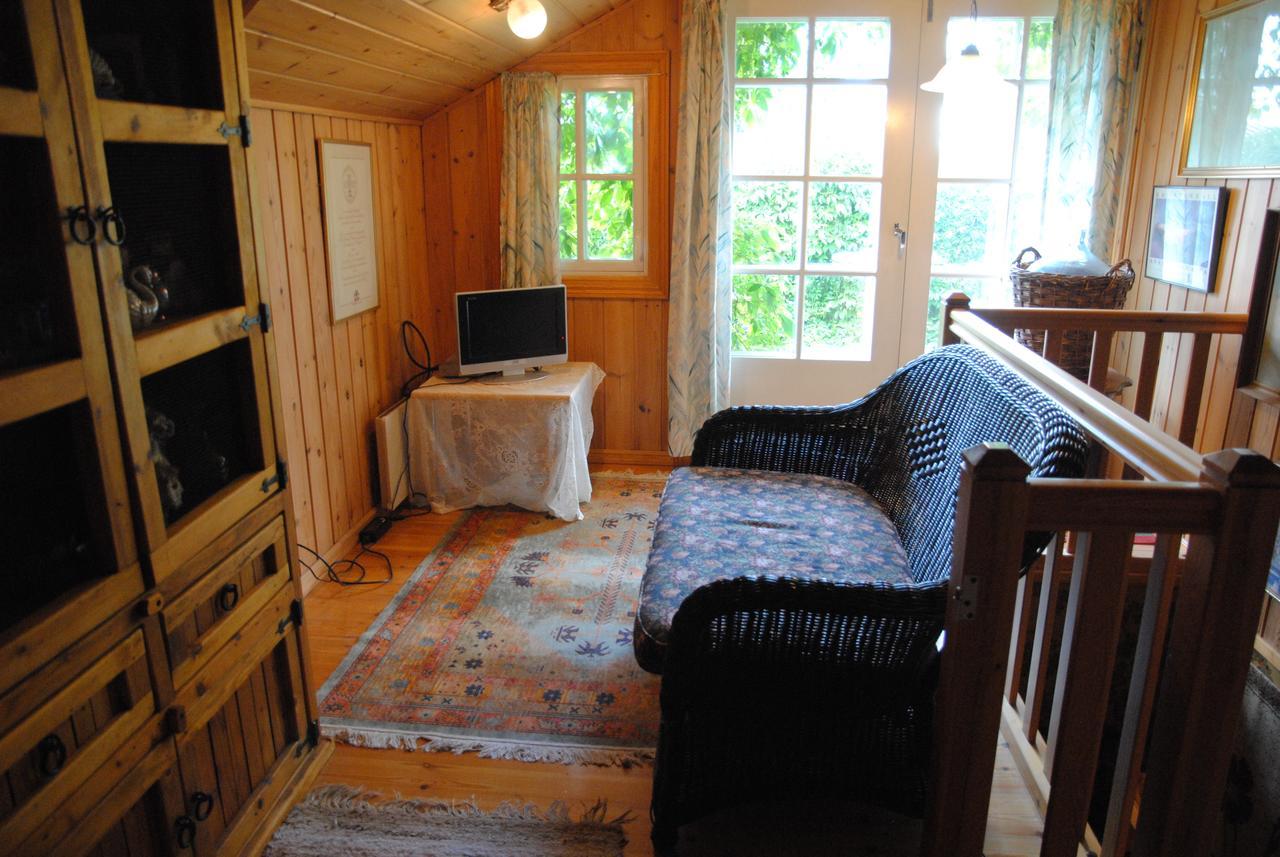 Hotel Villa Antonius Naantali Extérieur photo