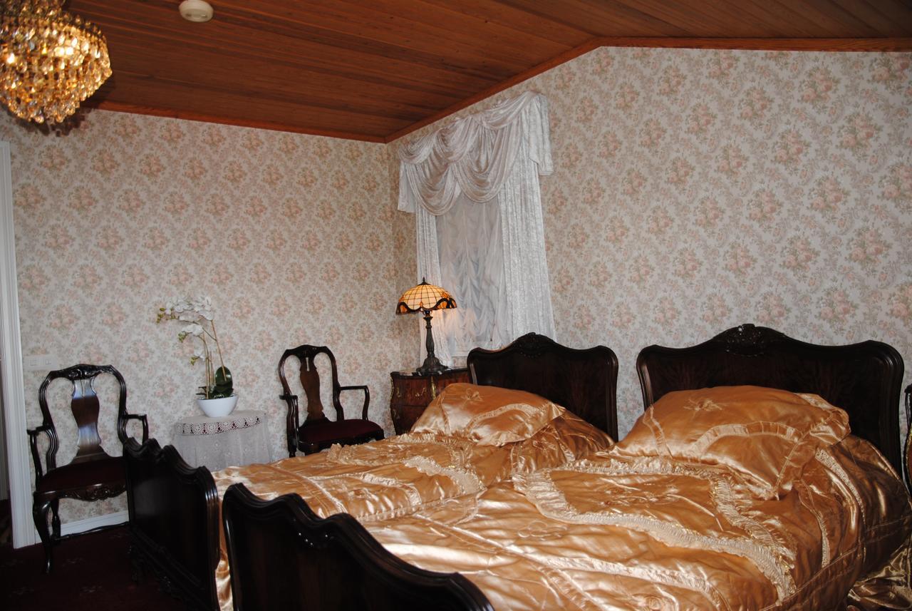 Hotel Villa Antonius Naantali Extérieur photo